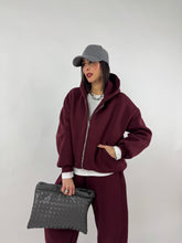 Carica l&#39;immagine nel visualizzatore di Gallery, TUTA GLOBE BORDEAUX
