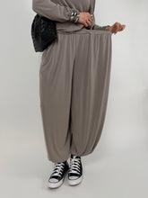 Carica l'immagine nel visualizzatore di Gallery, POWER LOUNGE SET GREIGE
