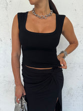 Carica l&#39;immagine nel visualizzatore di Gallery, TOP SQUARE NECKLINE
