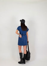 Carica l'immagine nel visualizzatore di Gallery, URBAN DRESS
