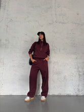 Carica l&#39;immagine nel visualizzatore di Gallery, TRACKSUIT BORDEAUX
