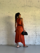 Carica l&#39;immagine nel visualizzatore di Gallery, BRONZE DRESS
