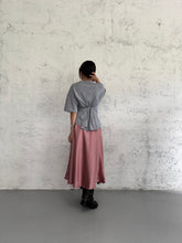 Carica l&#39;immagine nel visualizzatore di Gallery, T-SHIRT HOOK
