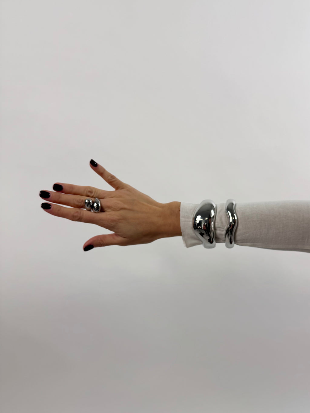 BANGLE SILVER