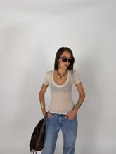 Carica l'immagine nel visualizzatore di Gallery, T-SHIRT LIGHTSHOL BEIGE
