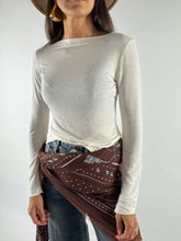 Carica l&#39;immagine nel visualizzatore di Gallery, MAGLIA VELO CREMA
