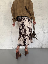 Carica l&#39;immagine nel visualizzatore di Gallery, skirt cow
