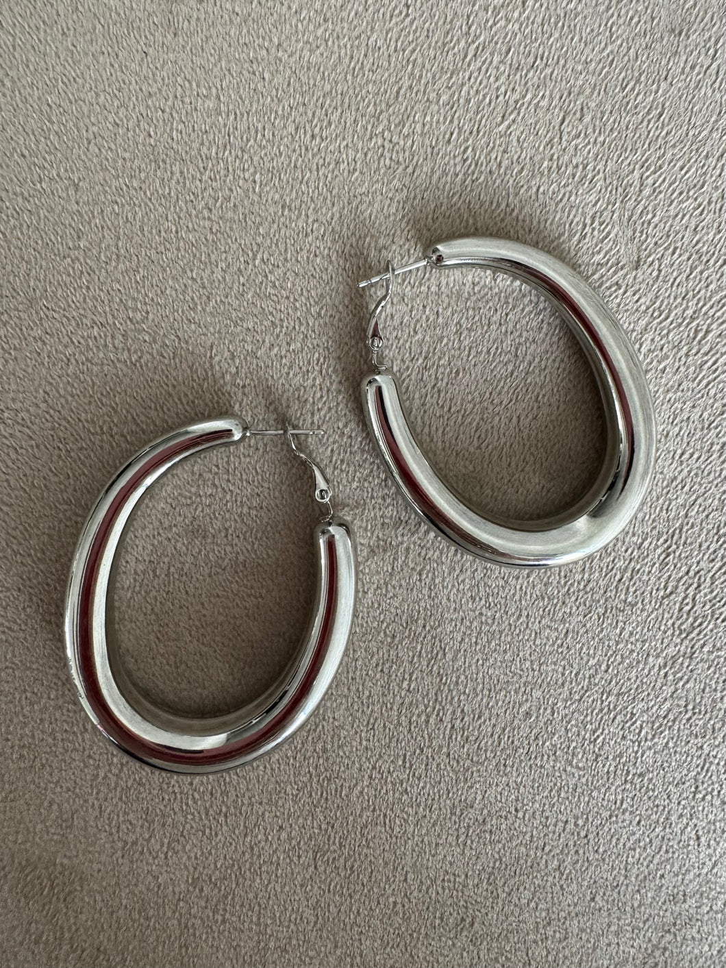 ORECCHINI OVAL BOLD