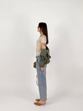 Carica l'immagine nel visualizzatore di Gallery, JEANS CARROT
