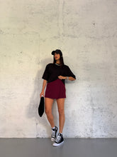 Carica l&#39;immagine nel visualizzatore di Gallery, SKIRTY PANTS BORDEAUX
