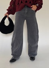 Carica l&#39;immagine nel visualizzatore di Gallery, JEANS GREY VIC
