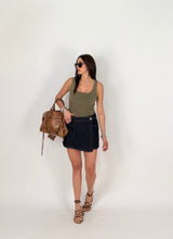 Carica l'immagine nel visualizzatore di Gallery, TANKTOP VINTAGE VERDE MIL
