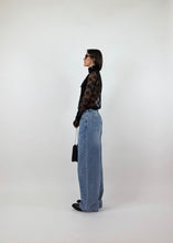 Carica l'immagine nel visualizzatore di Gallery, JEANS LOW BUTTON
