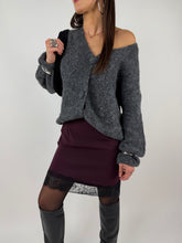 Carica l'immagine nel visualizzatore di Gallery, GONNA MINI LACE VINACCIA
