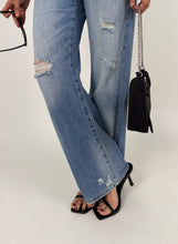Carica l'immagine nel visualizzatore di Gallery, JEANS URBAN RIPPED
