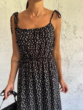 Carica l&#39;immagine nel visualizzatore di Gallery, DRESS LAND
