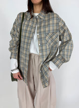 Carica l'immagine nel visualizzatore di Gallery, SHIRT CHECK LIGHT CREAMY
