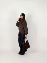 Carica l'immagine nel visualizzatore di Gallery, CHIODO REBEL CHOCO
