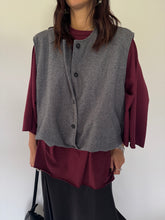 Carica l&#39;immagine nel visualizzatore di Gallery, GILET TWILL GRIGIO
