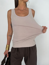 Carica l'immagine nel visualizzatore di Gallery, TANKTOP VINTAGE ROSA ANTICO
