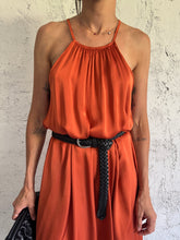 Carica l&#39;immagine nel visualizzatore di Gallery, BRONZE DRESS
