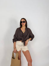 Carica l'immagine nel visualizzatore di Gallery, SHORTS CROCHET
