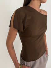 Carica l'immagine nel visualizzatore di Gallery, MAGLIA TRAPEZIO CHOCO
