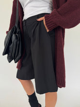 Carica l&#39;immagine nel visualizzatore di Gallery, BERMUDA NERO
