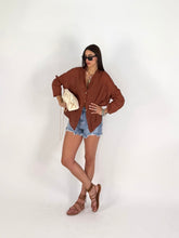 Carica l'immagine nel visualizzatore di Gallery, VEIL SHIRT RAME
