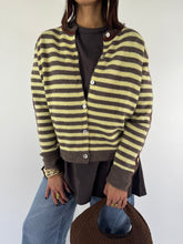 Carica l&#39;immagine nel visualizzatore di Gallery, CARDIGAN STRIPES GIALLO
