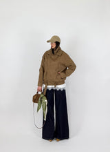 Carica l'immagine nel visualizzatore di Gallery, MAGLIA DETAILS BIANCA
