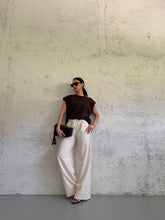 Carica l&#39;immagine nel visualizzatore di Gallery, T-SHIRT SHOULDER OVER
