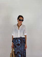 Carica l'immagine nel visualizzatore di Gallery, VEIL SHIRT BIANCA
