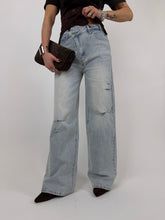 Carica l'immagine nel visualizzatore di Gallery, JEANS WEIL
