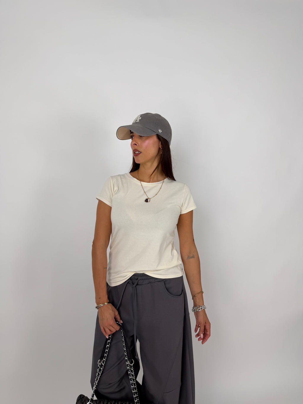 T-SHIRT EVERYDAY CREMA