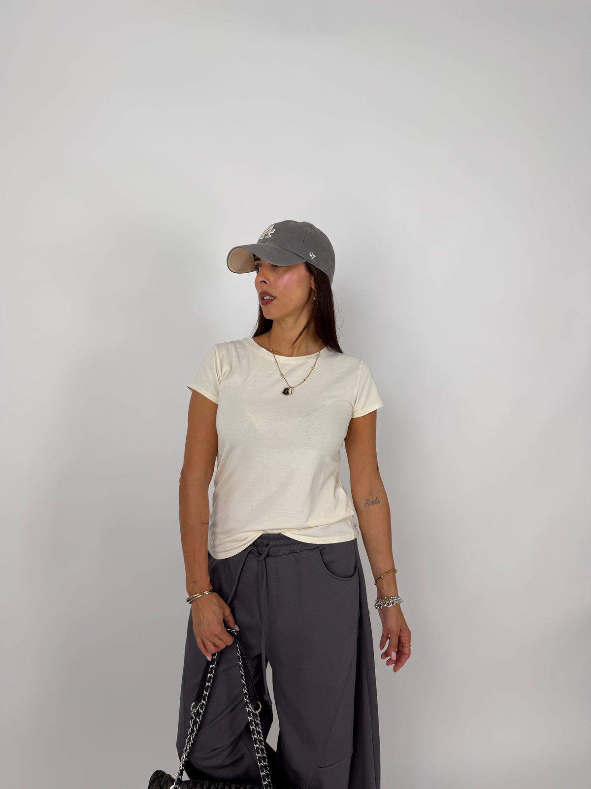 T-SHIRT EVERYDAY CREMA