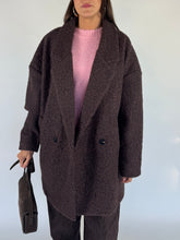 Carica l&#39;immagine nel visualizzatore di Gallery, COAT CURLY CACAO
