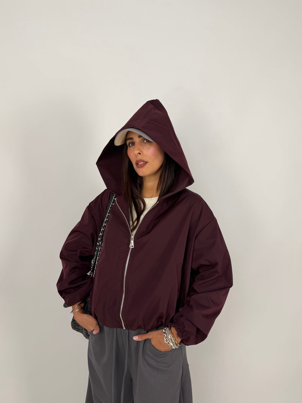 GIACCA TECH PUFF BORDEAUX