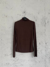 Carica l&#39;immagine nel visualizzatore di Gallery, MAGLIA DOLCEVITA CACAO
