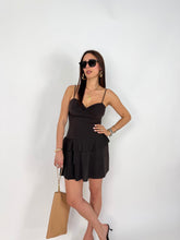 Carica l'immagine nel visualizzatore di Gallery, SIMPLE CHIC DRESS MOKA
