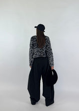 Carica l&#39;immagine nel visualizzatore di Gallery, PANTALONE STYLE NERO
