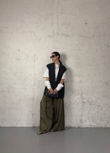 Carica l&#39;immagine nel visualizzatore di Gallery, GILET OVER

