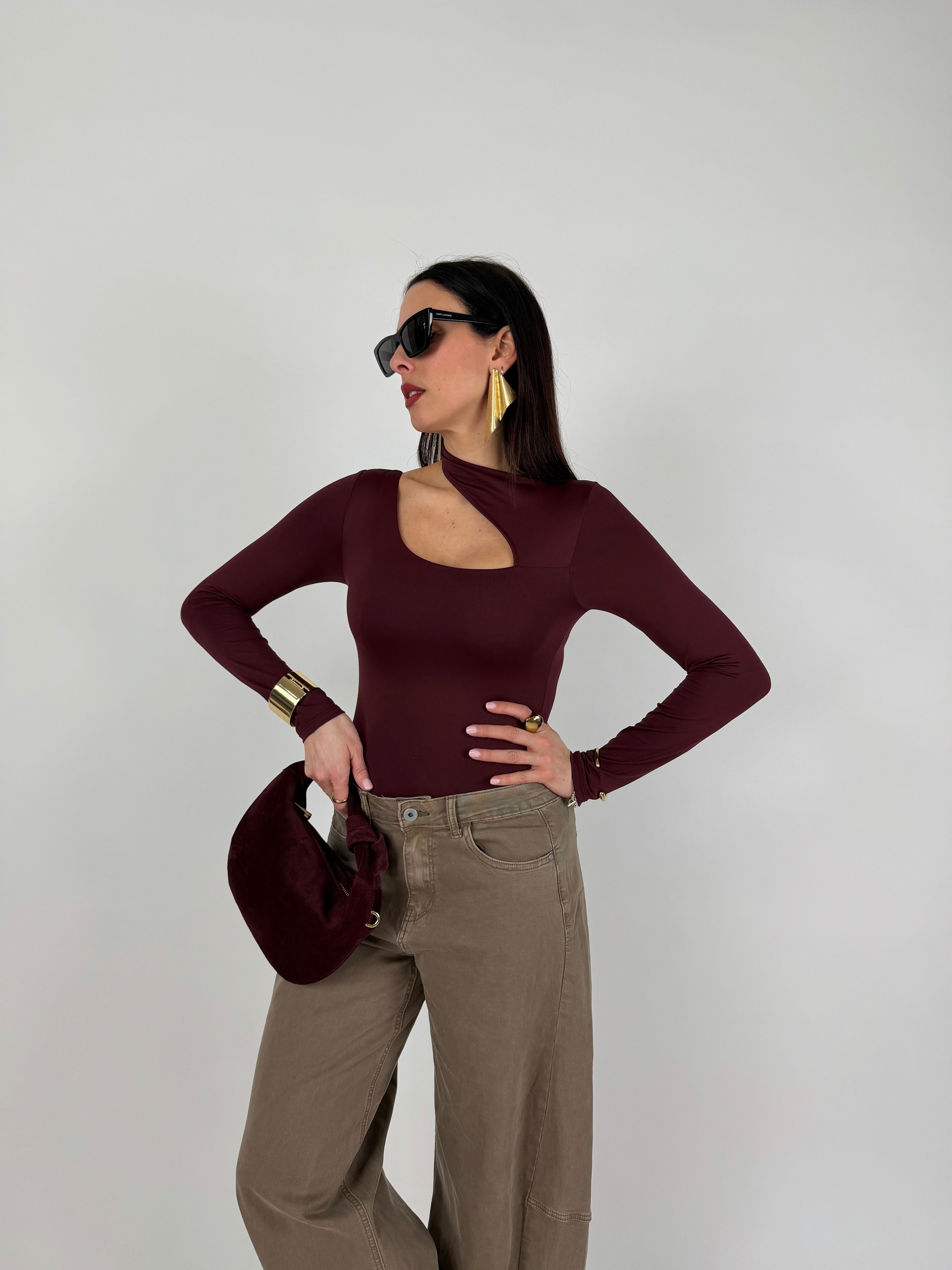 BODY HOLE NECK MARSALA
