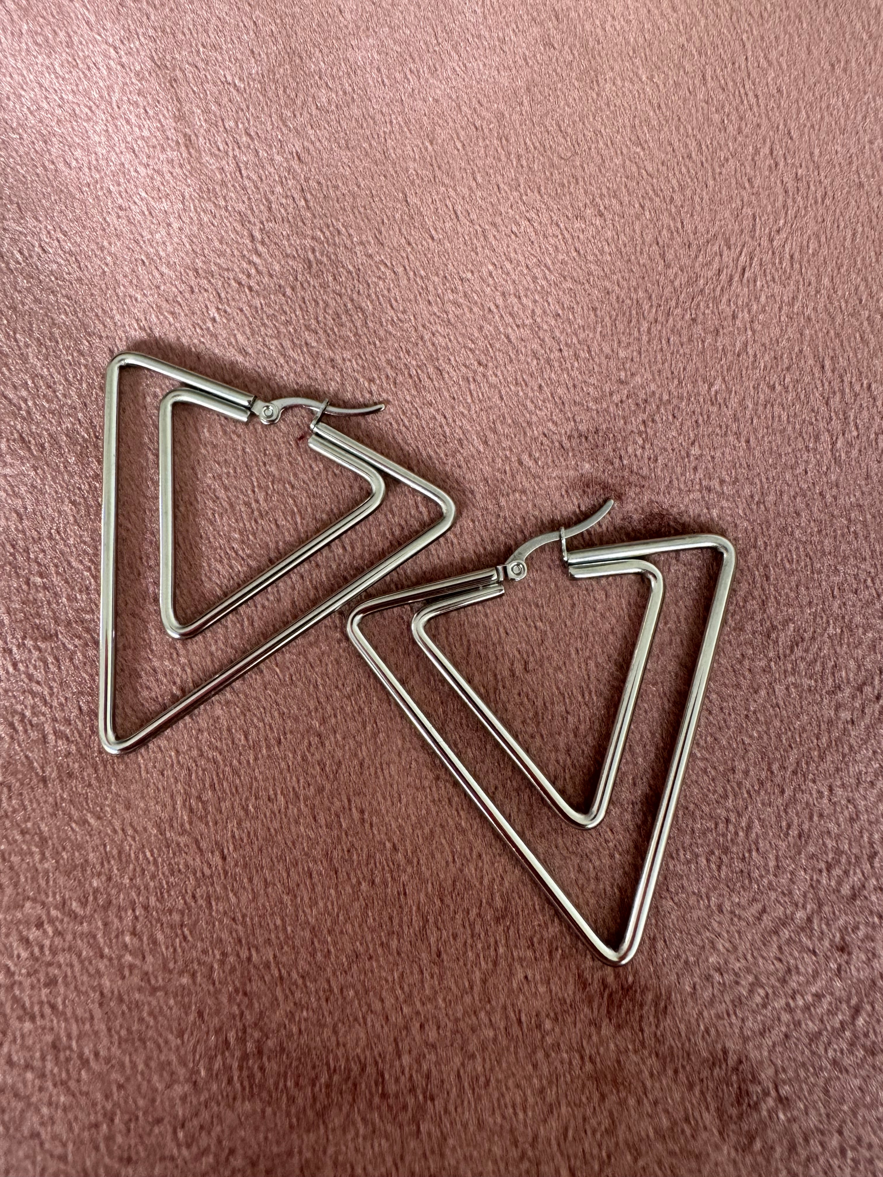 Orecchini double triangle