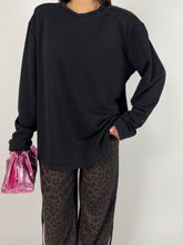 Carica l'immagine nel visualizzatore di Gallery, FELPA WIDE NERA
