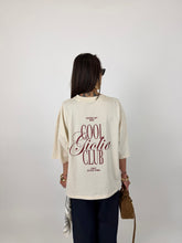Carica l'immagine nel visualizzatore di Gallery, GIOLÍA CLUB T-SHIRT CREAM
