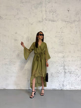 Carica l&#39;immagine nel visualizzatore di Gallery, LIGHT DRESS
