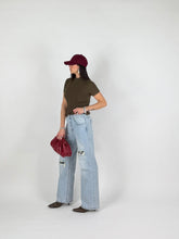 Carica l'immagine nel visualizzatore di Gallery, JEANS FLOWER
