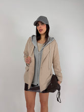 Carica l'immagine nel visualizzatore di Gallery, BLAZER HOODIE CIPRIA

