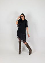 Carica l'immagine nel visualizzatore di Gallery, T-SHIRT DRESS NERA
